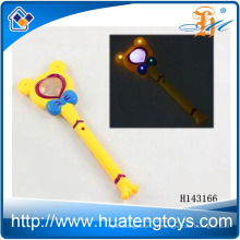 Vente en gros de plastique clignotant Mickey LED Light Up Stick Magic Wand pour enfants